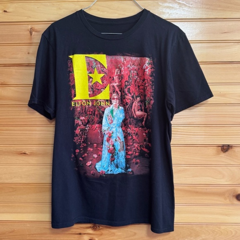 Elton John Farewell Yellow Brick Road 2022 Tour Tee Black Medium